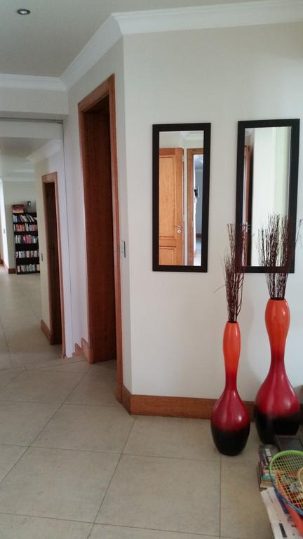 6 On Acacia Bed & Breakfast Johannesburg Dış mekan fotoğraf