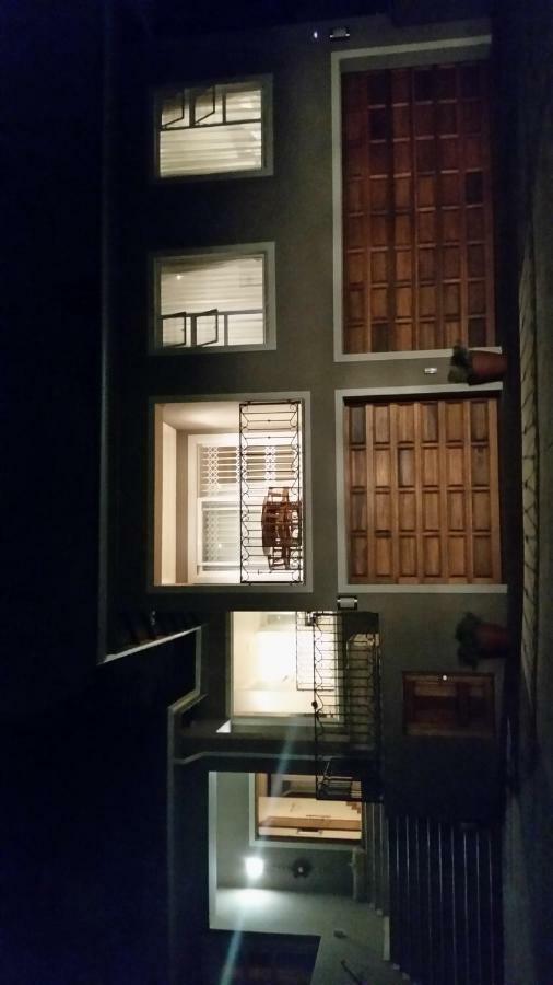 6 On Acacia Bed & Breakfast Johannesburg Dış mekan fotoğraf