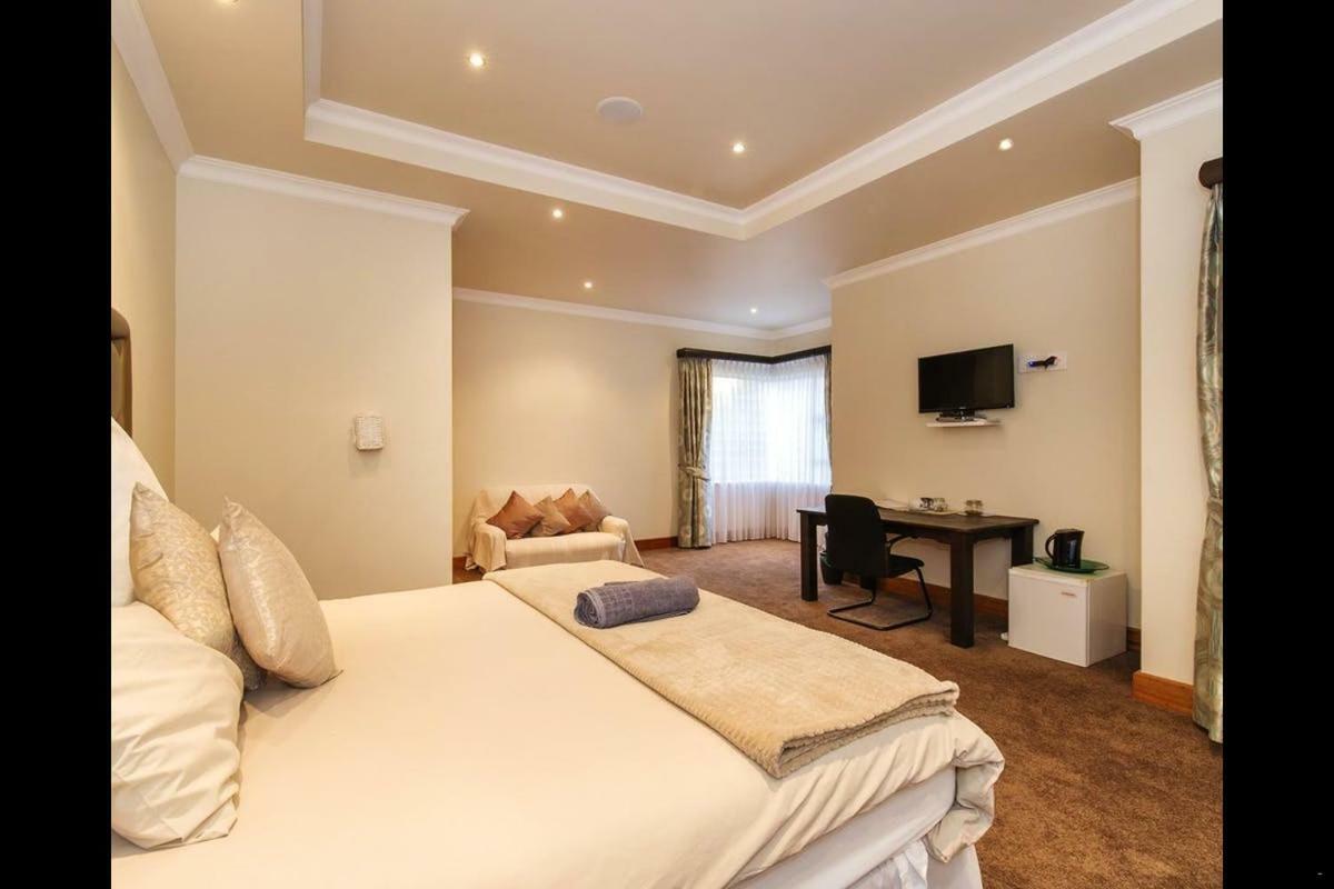 6 On Acacia Bed & Breakfast Johannesburg Dış mekan fotoğraf